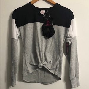 2PC set: Scrunchy /Top crewneck colorblock Twofer long sleeve  black . XS